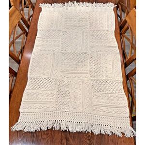 Vintage Wool Aran Cable Knit Handmade Knit Crochet Throw Fringed 58 x 35